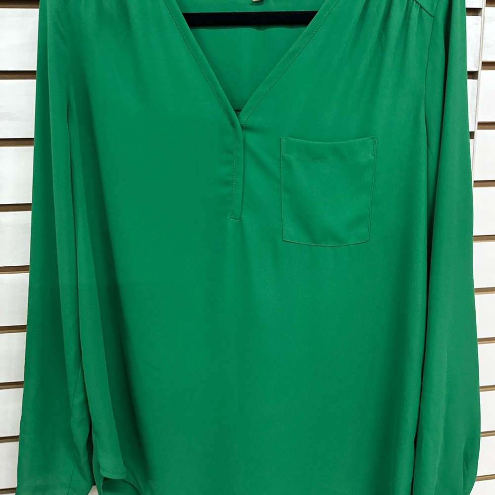 Elegant Green Women's Top